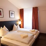 Taunustagungshotel 호텔
