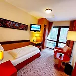 Taunustagungshotel 호텔