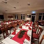 Taunustagungshotel 호텔