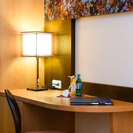 Taunustagungshotel *