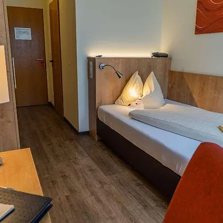 Taunustagungshotel * Friedrichsdorf