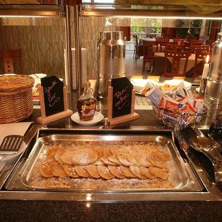 Taunustagungshotel 호텔