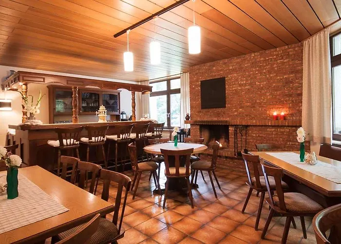 Taunustagungshotel Hotel *